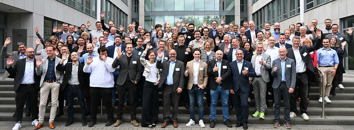 Gruppenfoto Construct-X Team